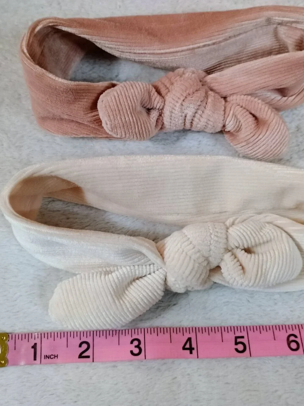 EUC Baby Headbands Sz 0-6M Pink And Cream Ribbed Knit Turban Top Knot Bow
